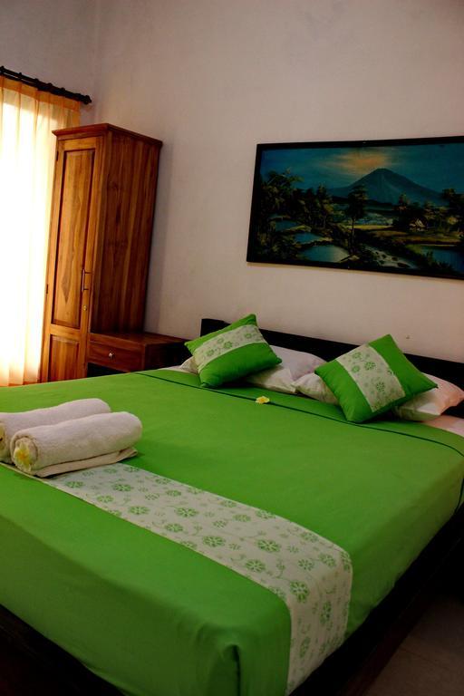 Surya Home Stay Nusa Lembongan  Room photo