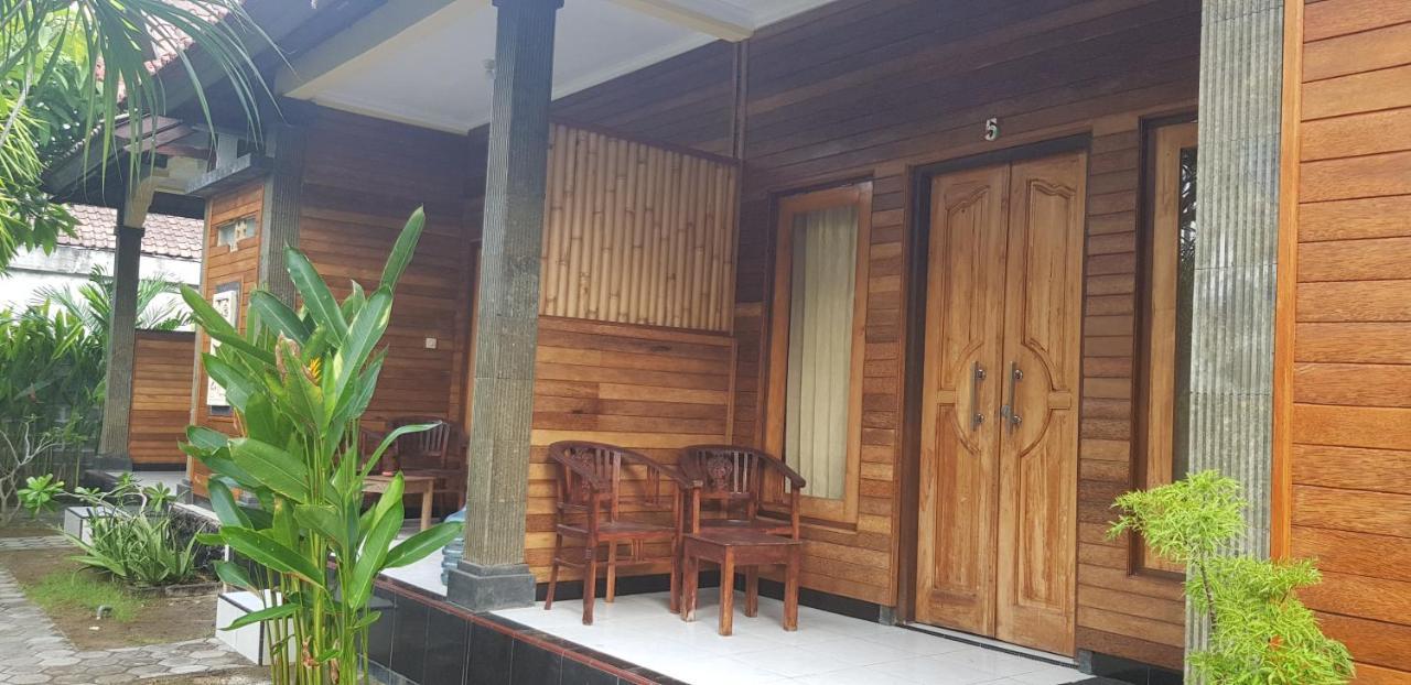 Surya Home Stay Nusa Lembongan  Exterior photo