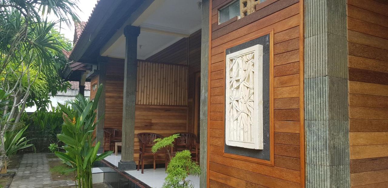 Surya Home Stay Nusa Lembongan  Exterior photo